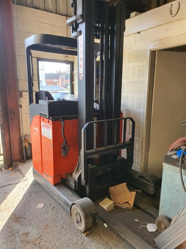 Forklift truck electric - forklift,