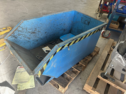 Blue steel forklift - forklift, compatible